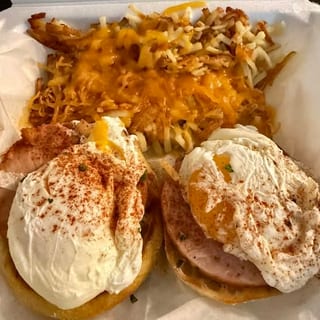 Eggs Benedict (2 Eggs)