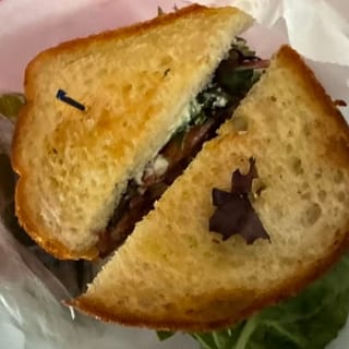 BLT